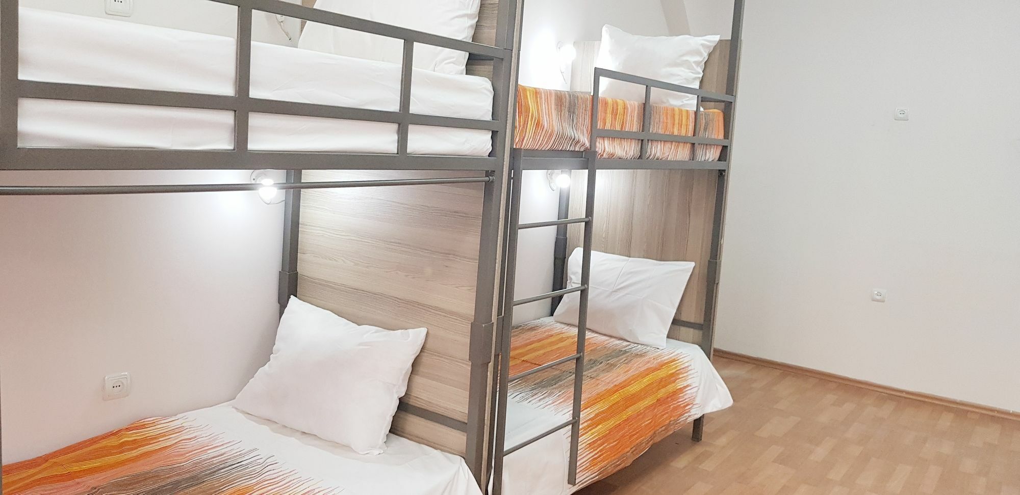 Welcome Friends Hostel Ереван Экстерьер фото